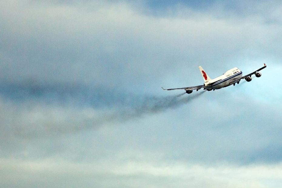 Viaggio in aereo e inquinamento: l'aumento delle turbolenze